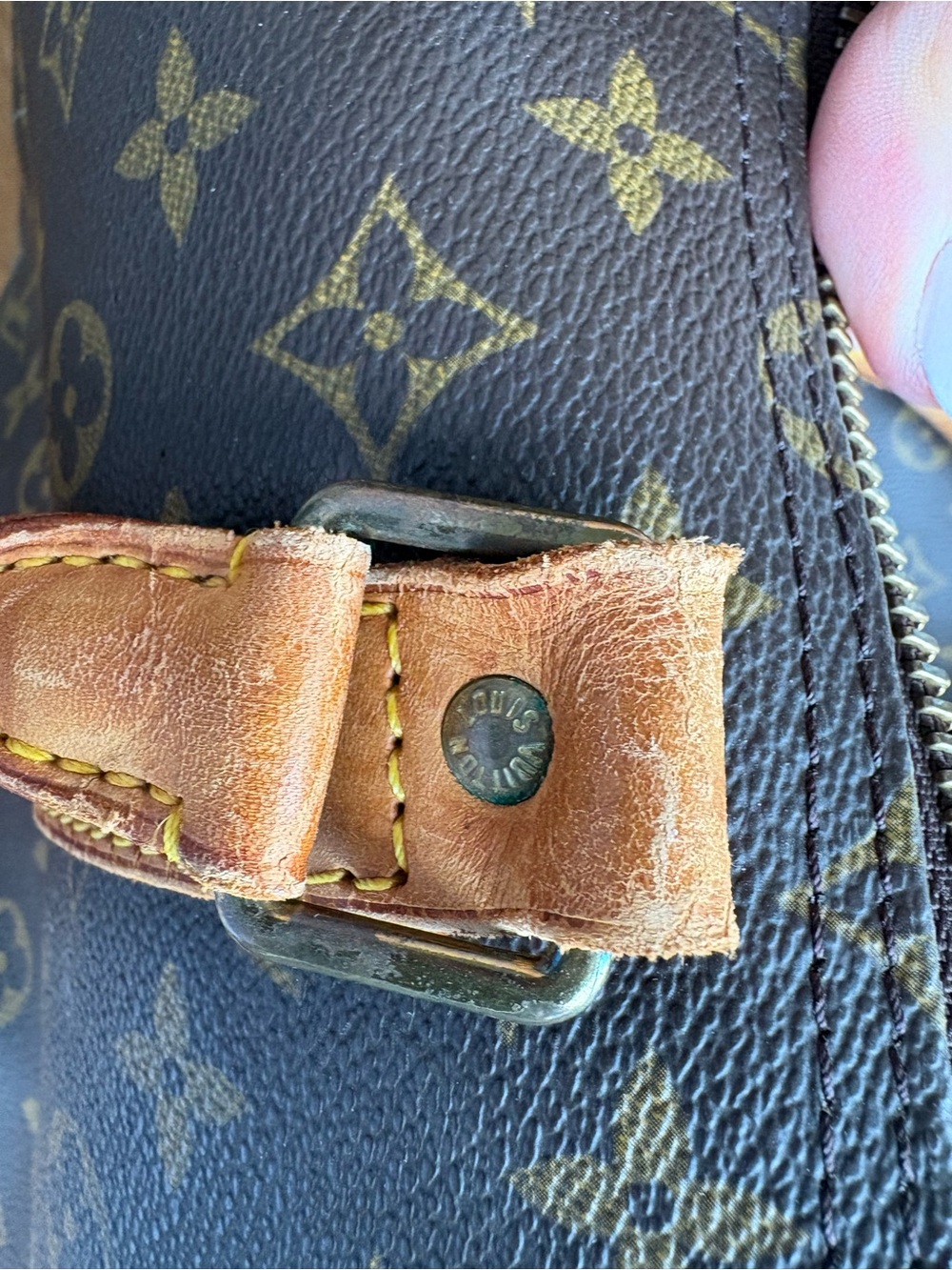 Authentic Louis Vuitton Monogram Canvas Keepall 55 Duffel in Brown and Tan - Picture 16 of 16